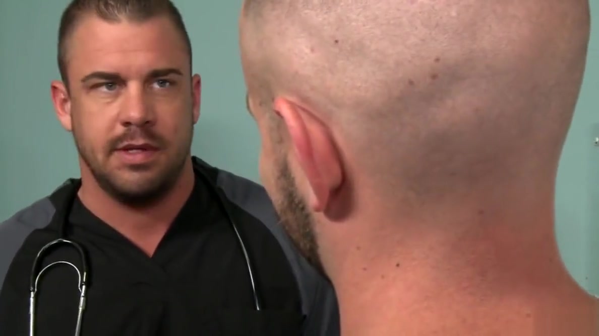 Gay doctor assfucked his surprise guest