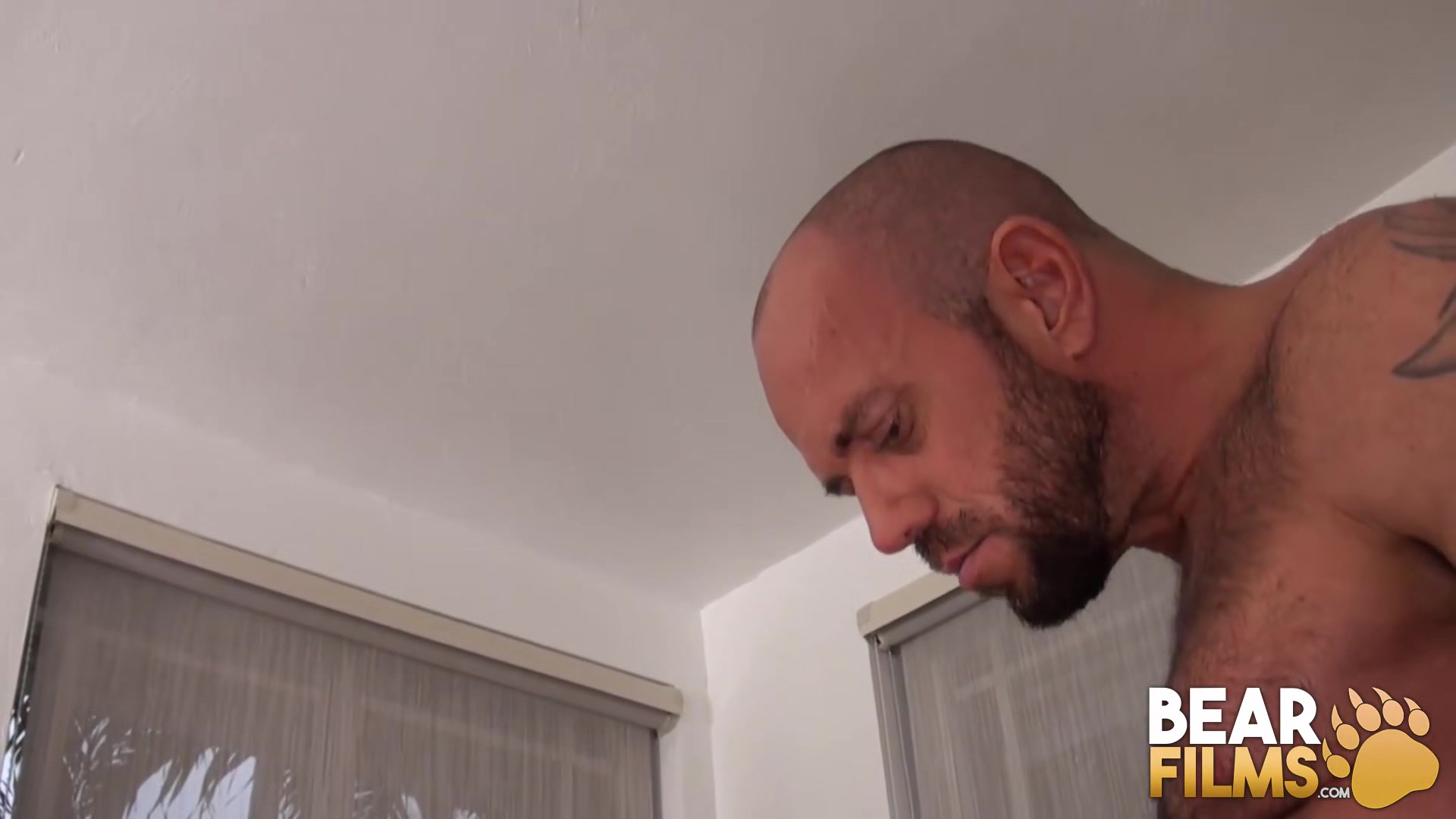 BEARFILMS Muscular Matt Stevens And Daxton Ryker Bareback