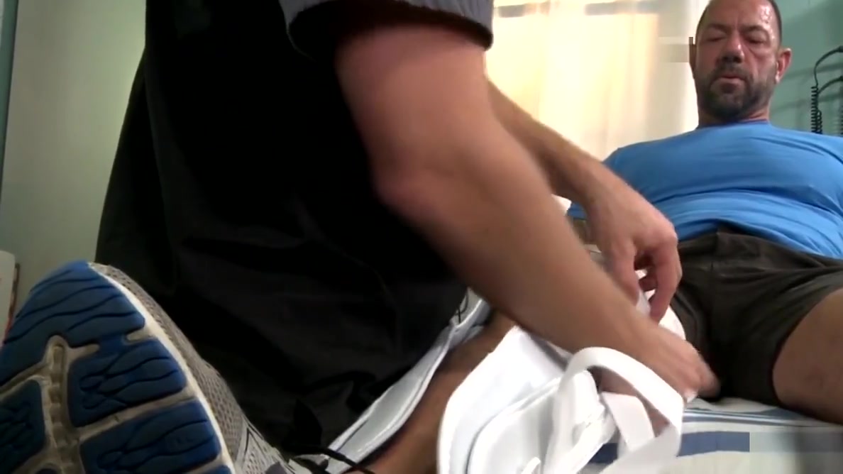 Injured Step daddy assfucked his Doctor in the hospital