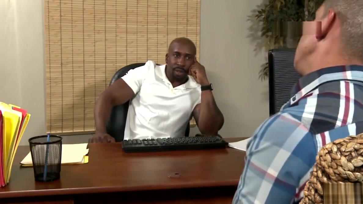 Bareback interracial sex in the office - Adrian and Max