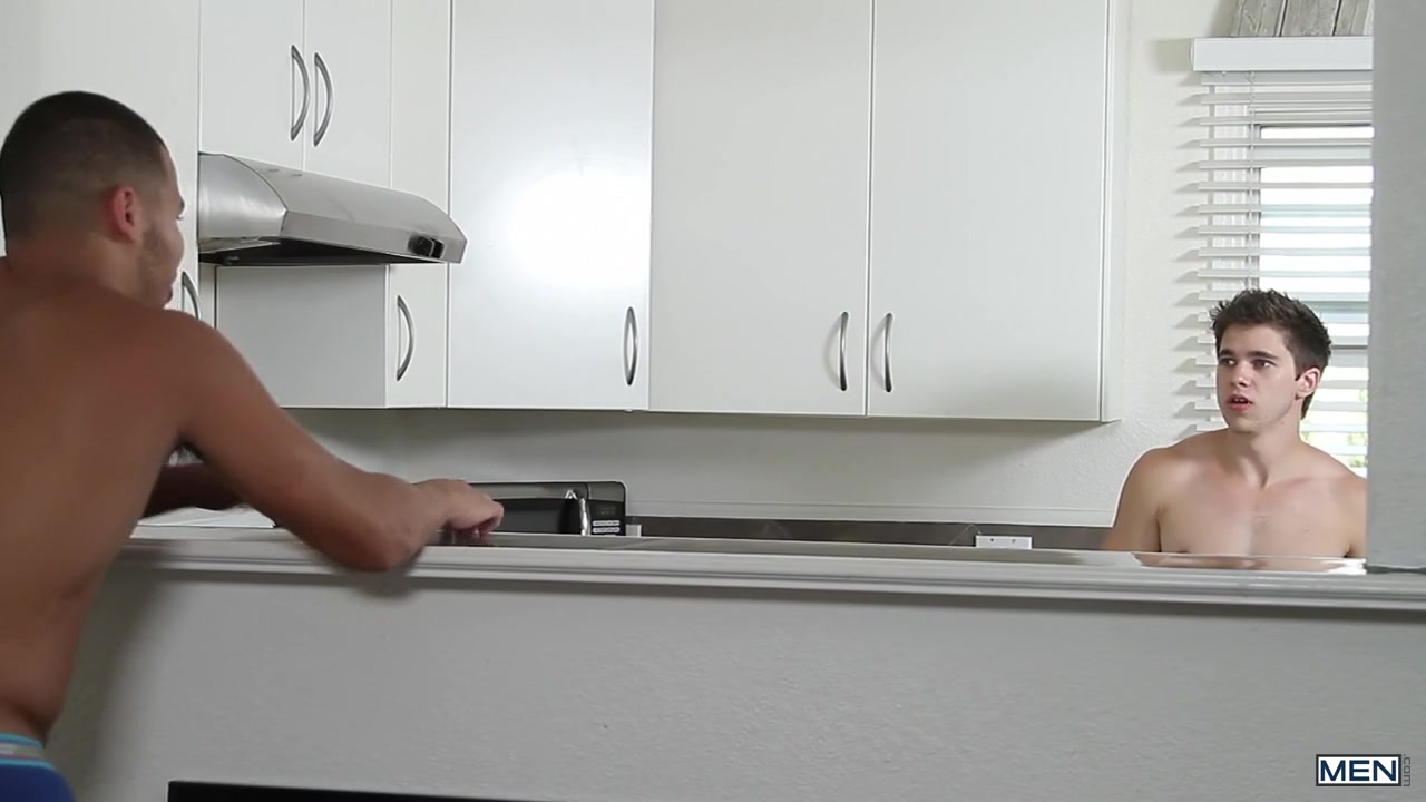 I'm Fucking Roommates 2