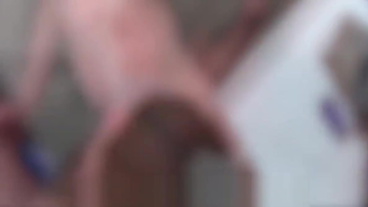 GayCastings Hunk fucked by casting agent