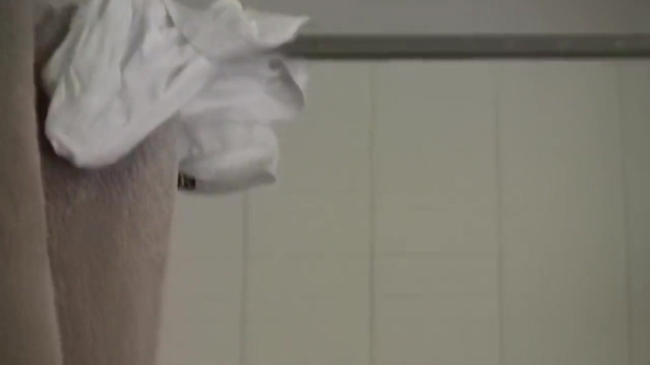 big black dick showering n cumming