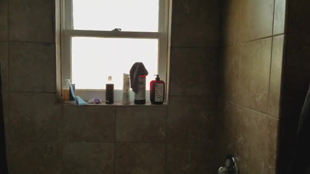 First Amateur Solo Vid: Shower