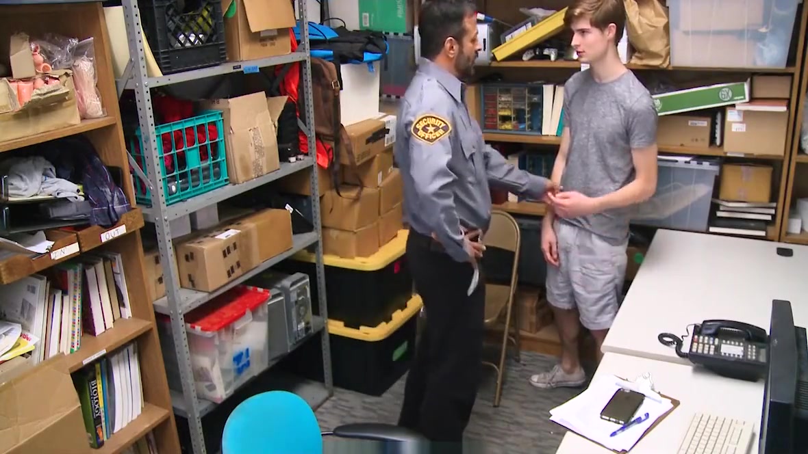 YoungPerps - Bearded Step daddy mall cop fucks straight boy shoplifter hard