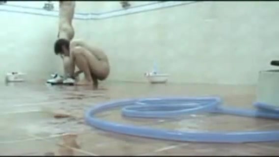 Japanese public shower 4