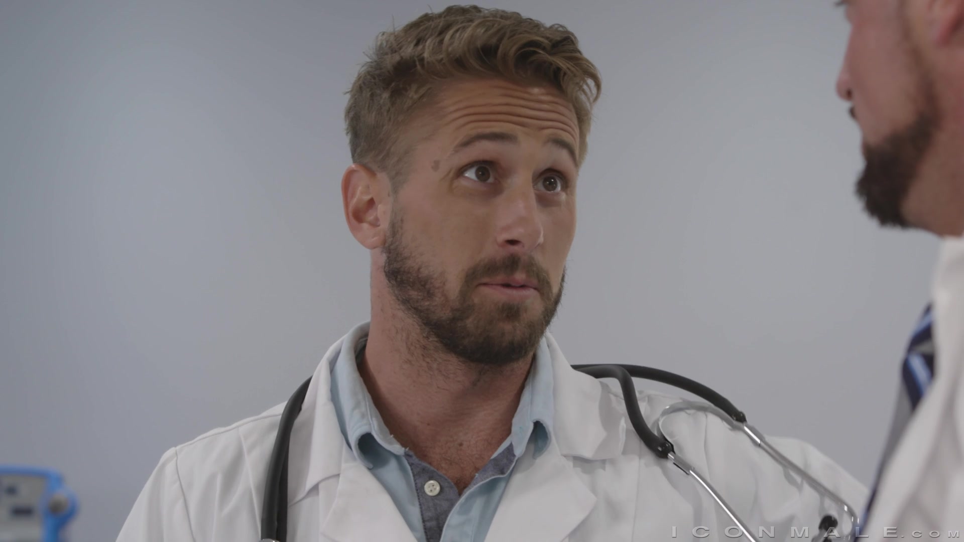 The Doctor Is In..Me: Scene 1