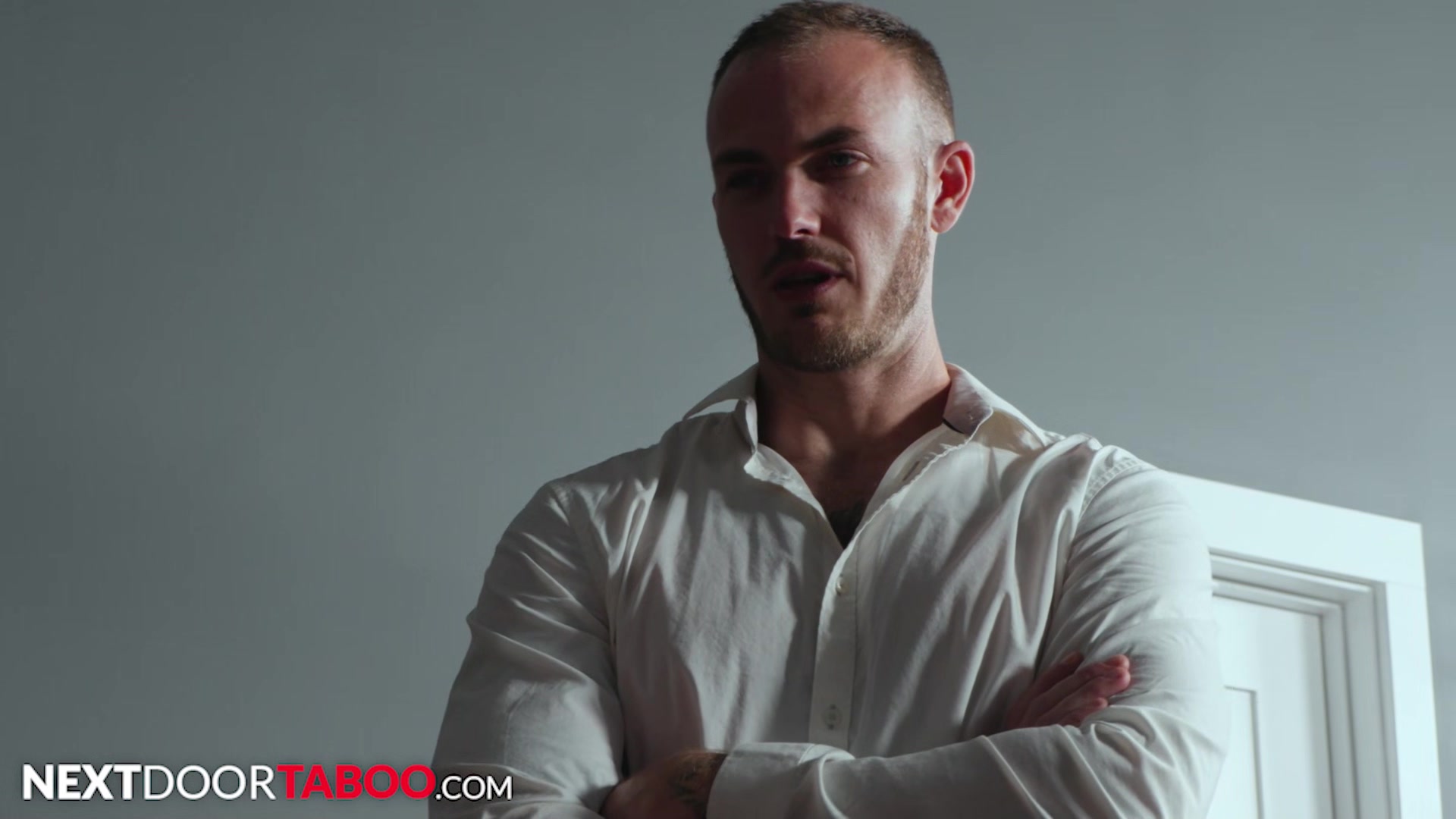 Hot Stepdad Catches Twink Stepson n' His Bf, Decides To Join