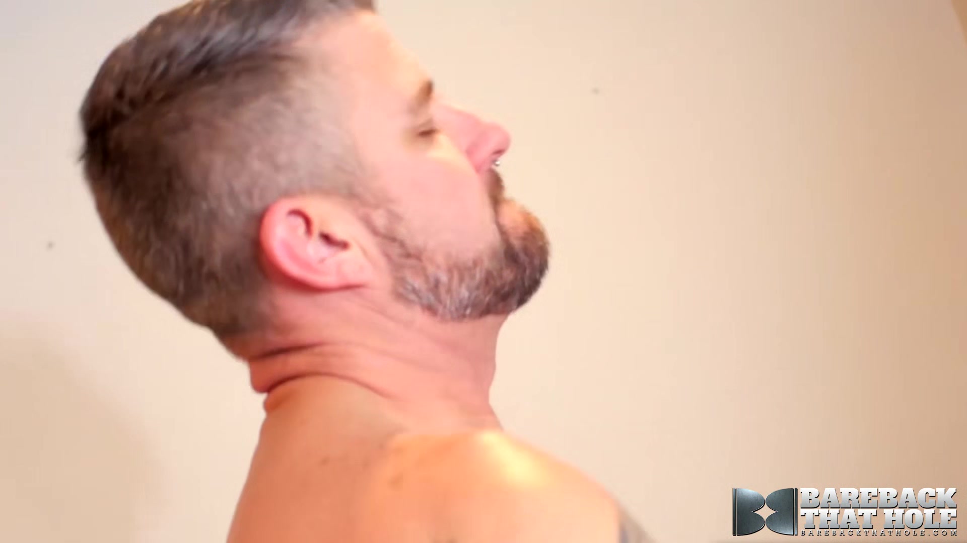 BAREBACKTHATHOLE Hung Christian Matthews Barebacks Alex Hawk