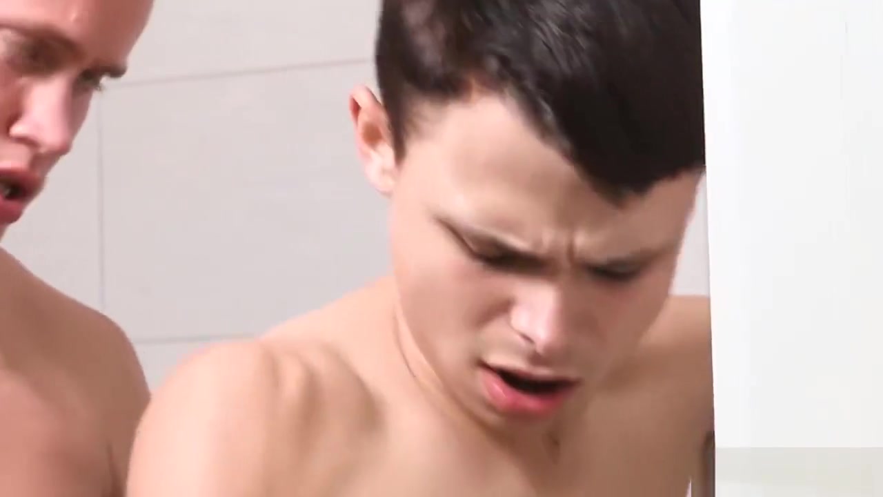 Horny Stepbrothers Fuck In The Shower