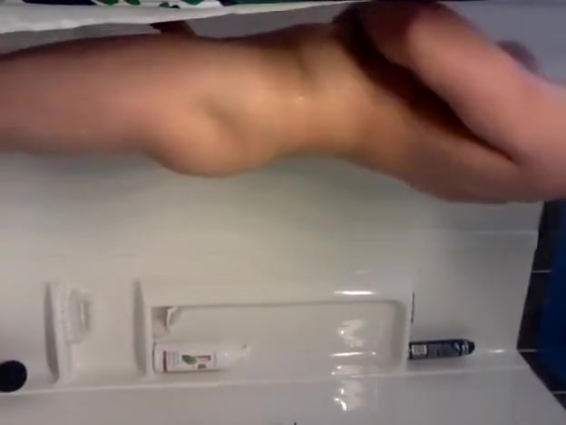 Eli Daniels Sexy Shower Wanking