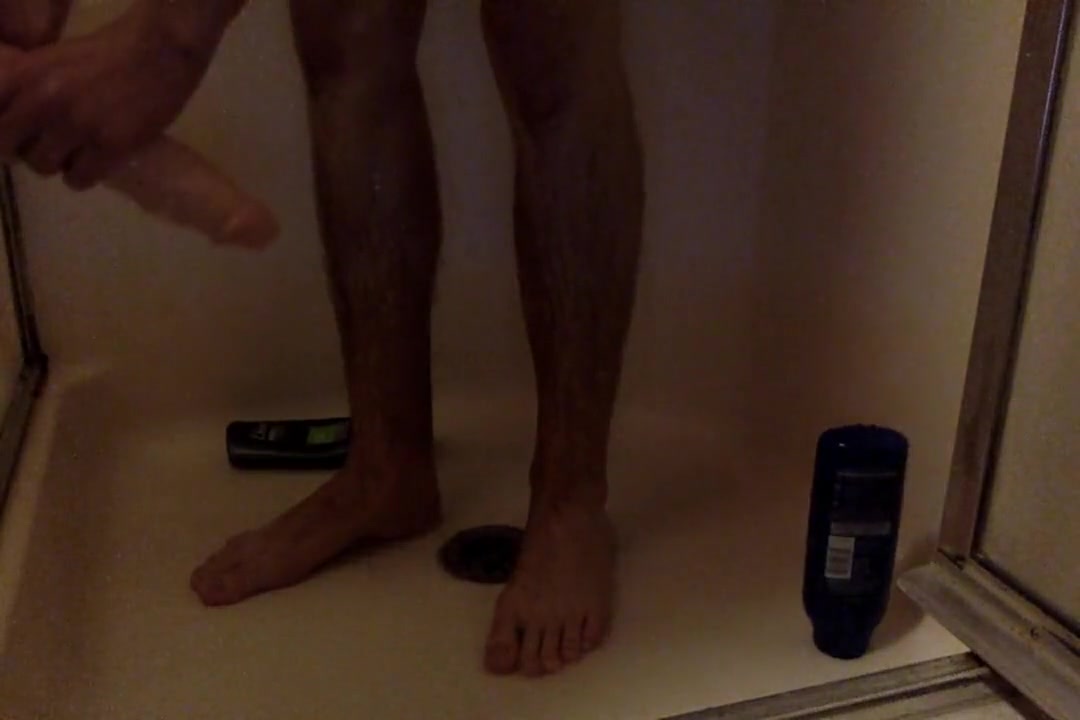 SUPER WET TWINK RIDES A HUGE DILDO IN THE SHOWER CREAMPIE ROUGH GANGBANG
