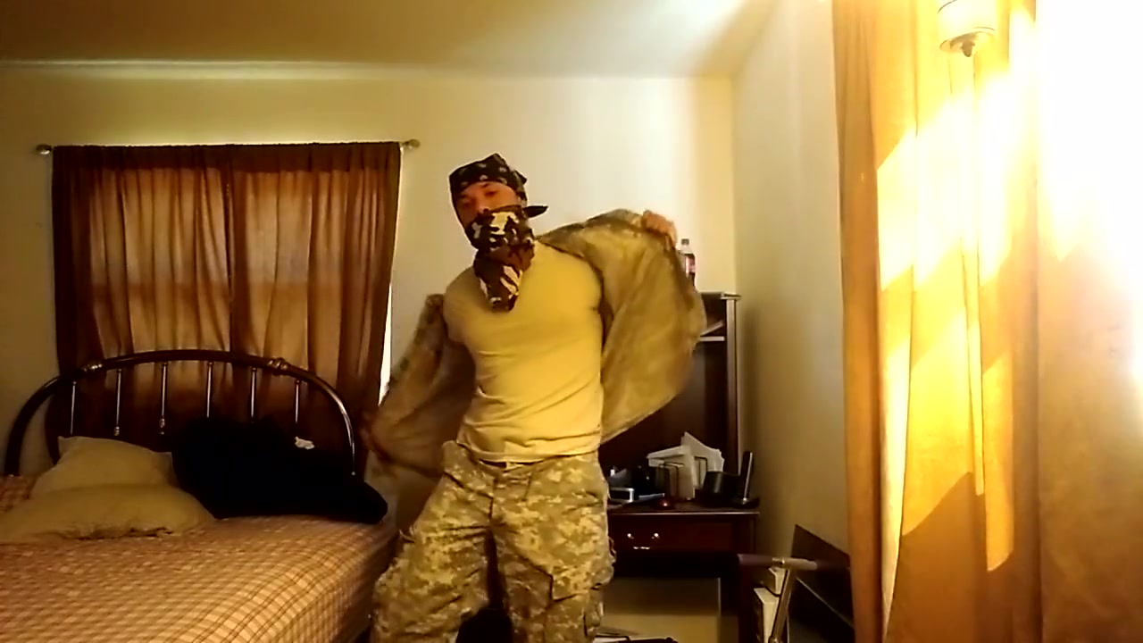 Army Guy Stripping And Masturbating ( 1)