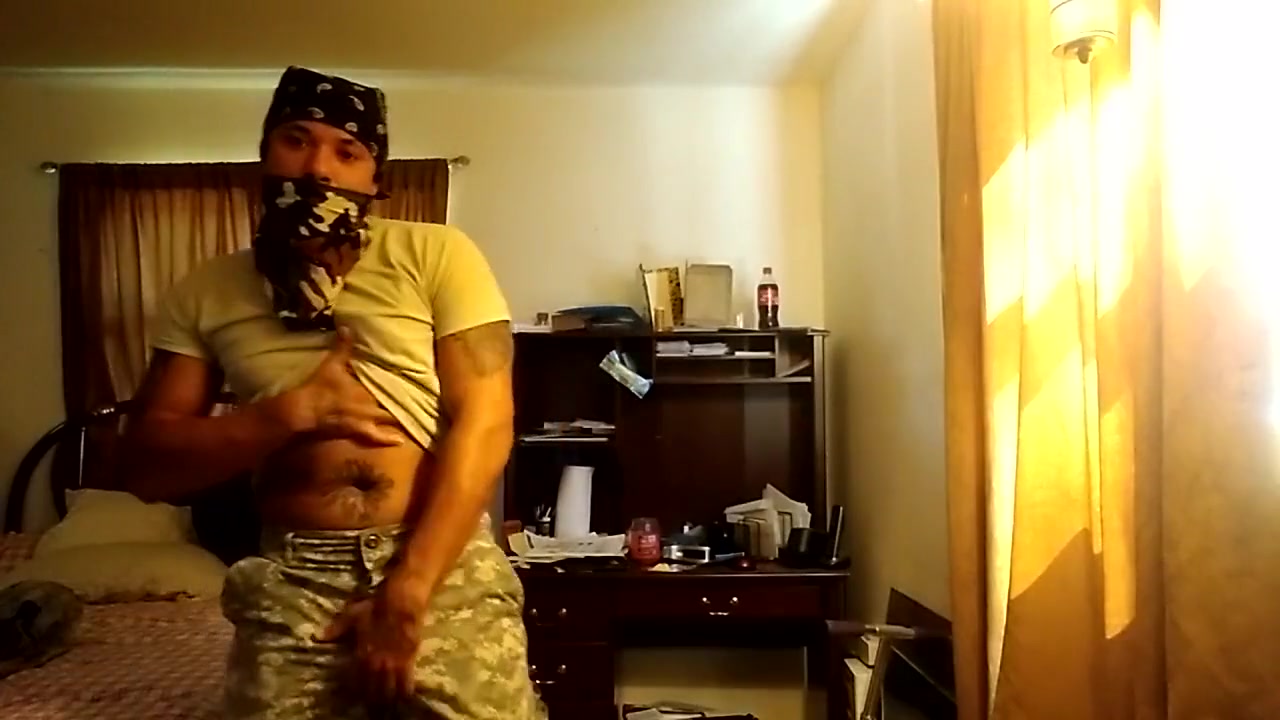Army Guy Stripping And Masturbating ( 1)