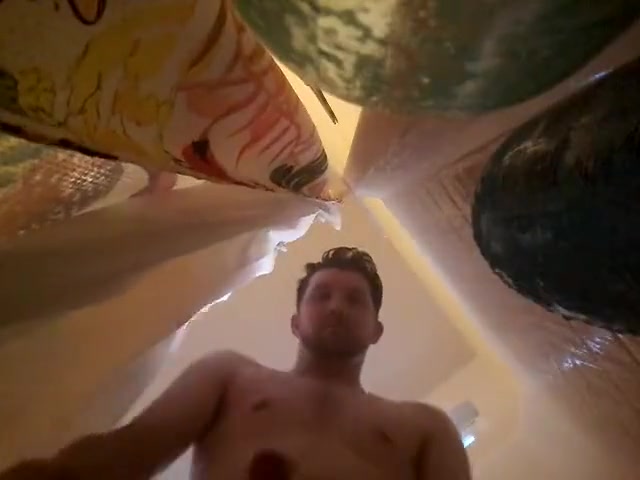 Jerking off in the shower