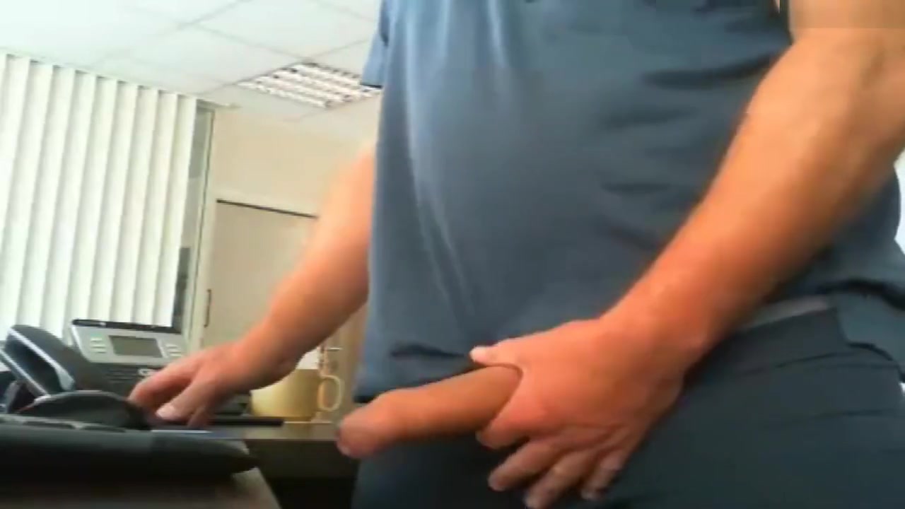 FRENCH FAT COCK Step dad JERK IN OFFICE