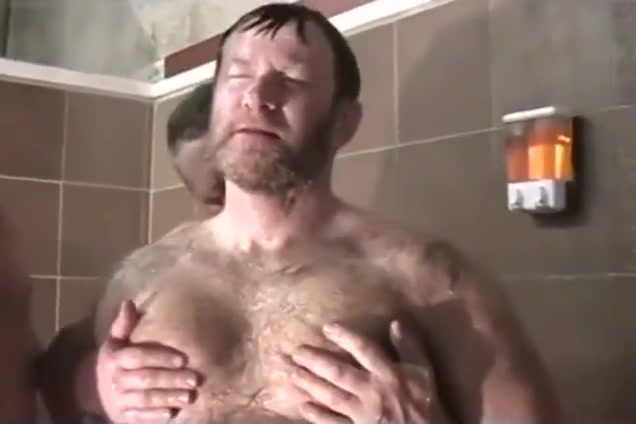 bear Step daddy goes to gym shower