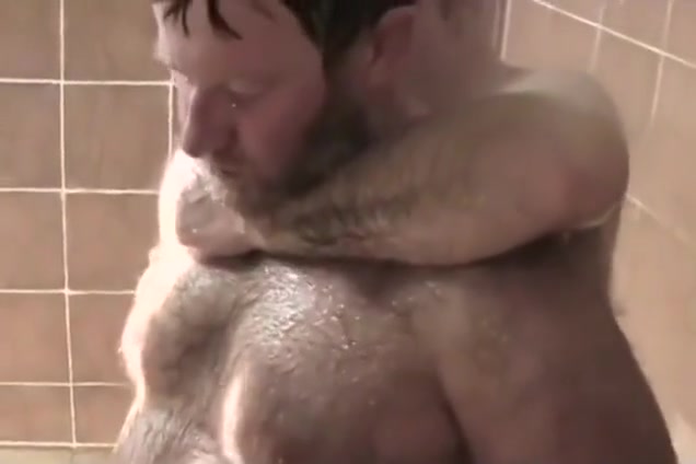 bear Step daddy goes to gym shower