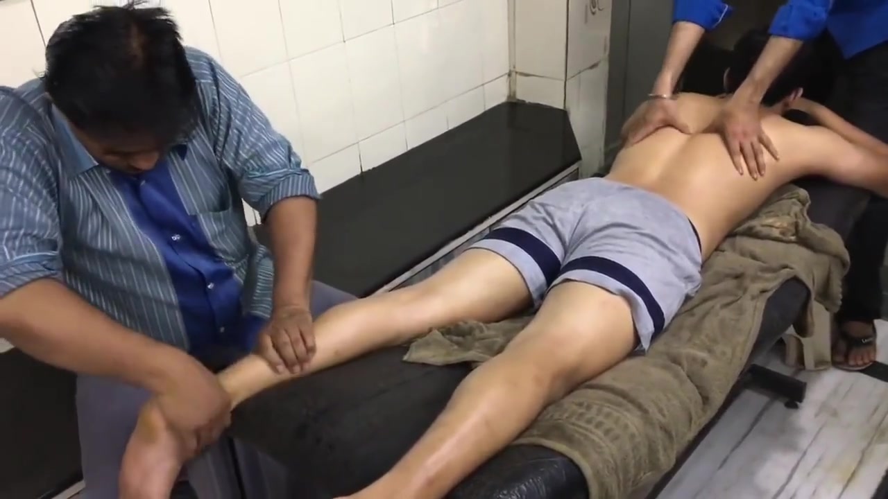 INDIAN MASSAGE 11