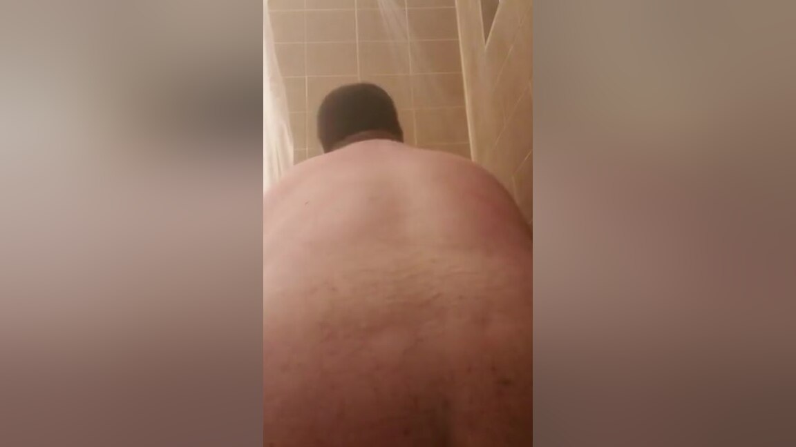 Chub shower anal play