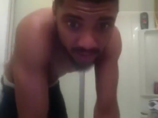 Houston Zaddy takes a hot shower and jerks his dick