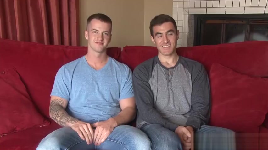 Beautiful army dudes Quentin Gainz and Johnny fucking hard