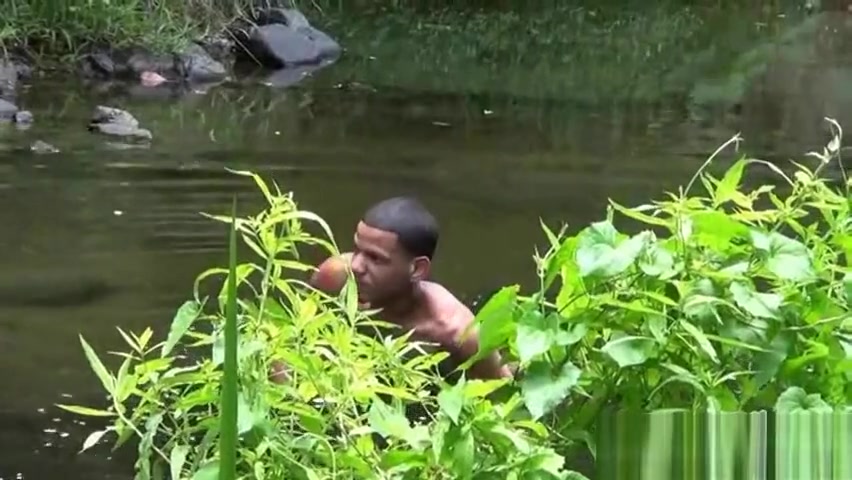 Cock-loving military lad blows a boy