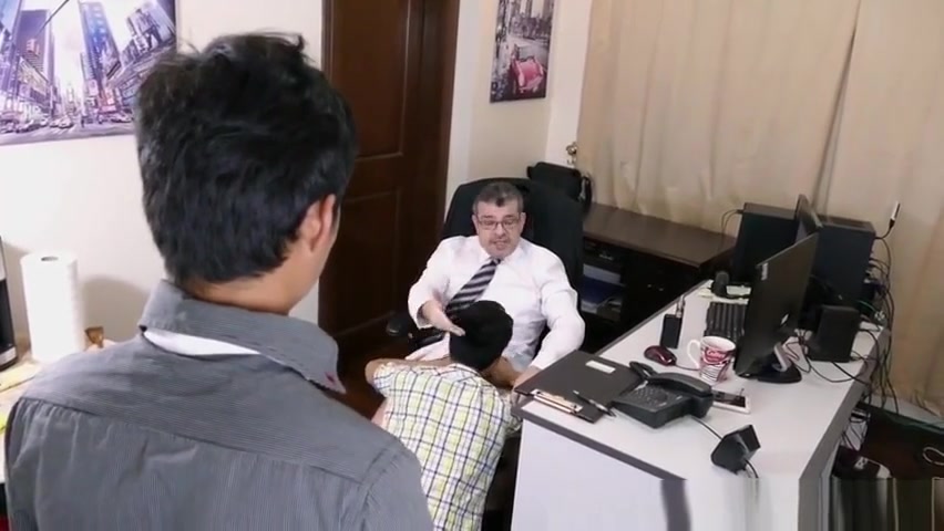 Mature dilf barebacking pinoys in office trio