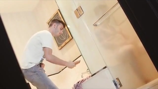teen 18+ Twink Shower Romp