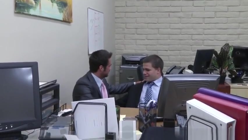 Office hunk assfucked doggystyle in office