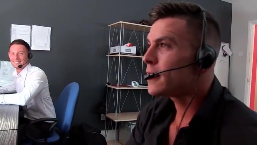 UK office bloke spitroasted in outdoor trio