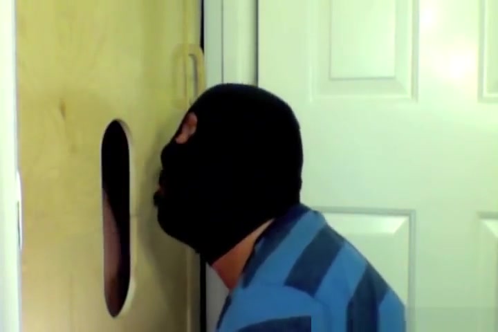 Sucking Off 8 Inches At The Gloryhole