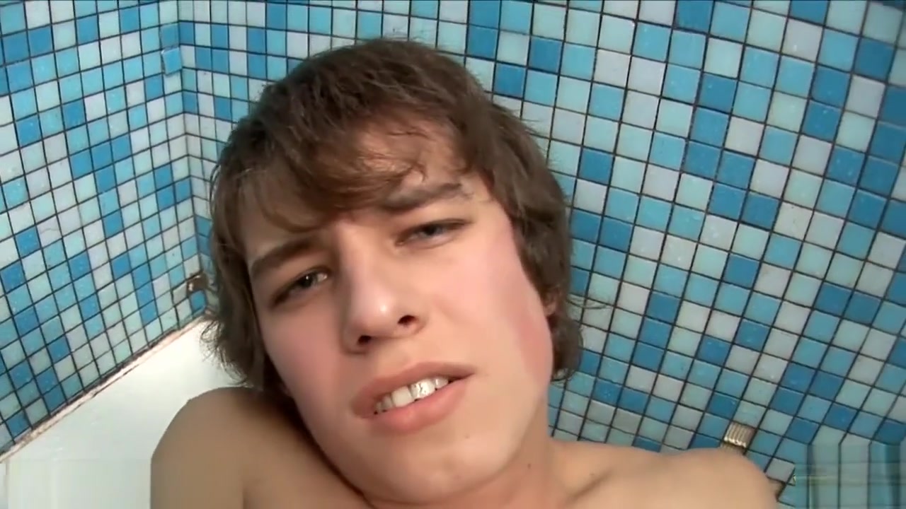 Young Jerome Shower Jacking