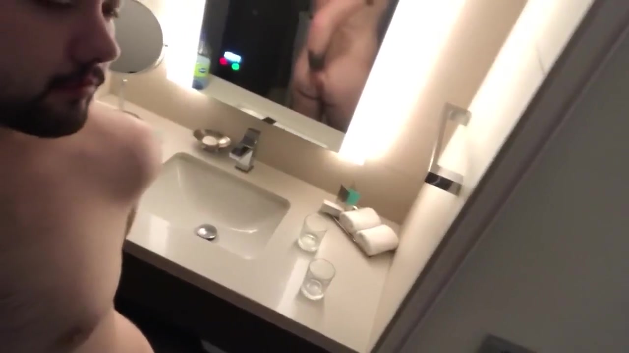 DRINKING PISS AND SHOWER