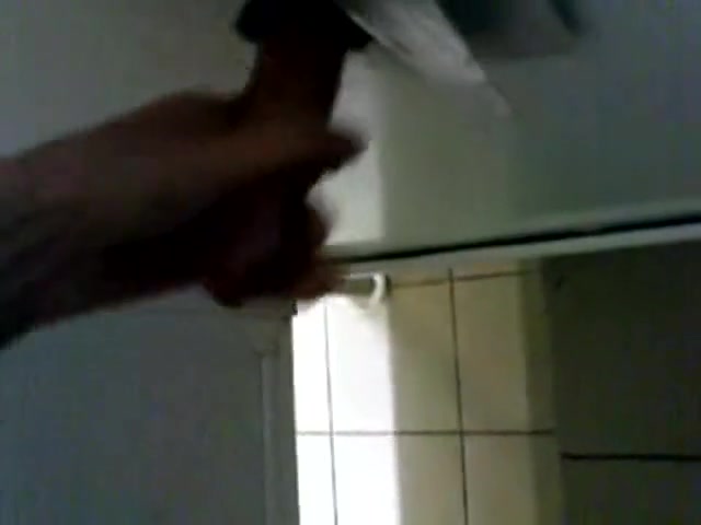 man sucking me in gloryhole