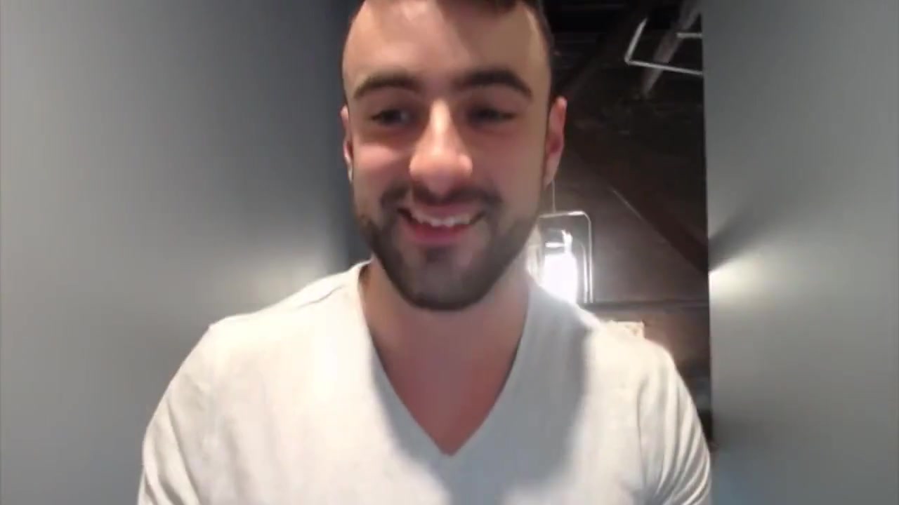 Stan Jerks Off in The Shower - Hairy Muscle
