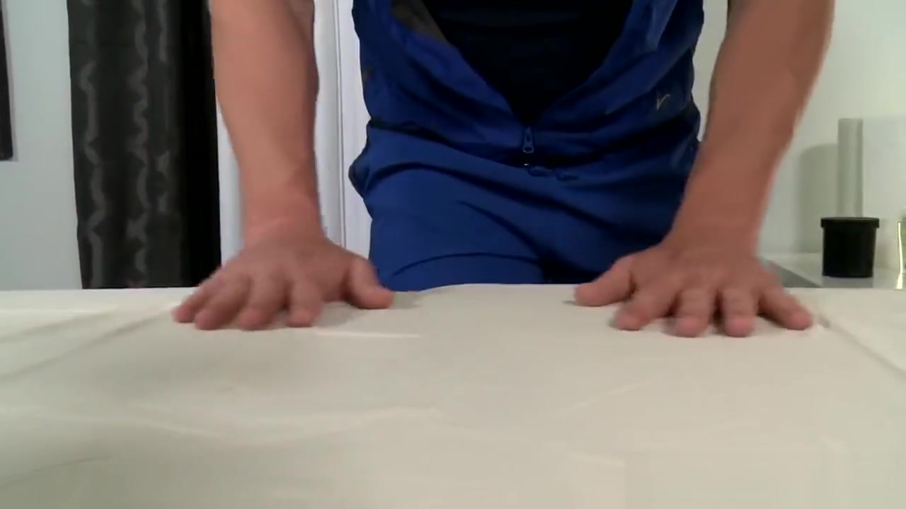 Massaged hunk gets fucked