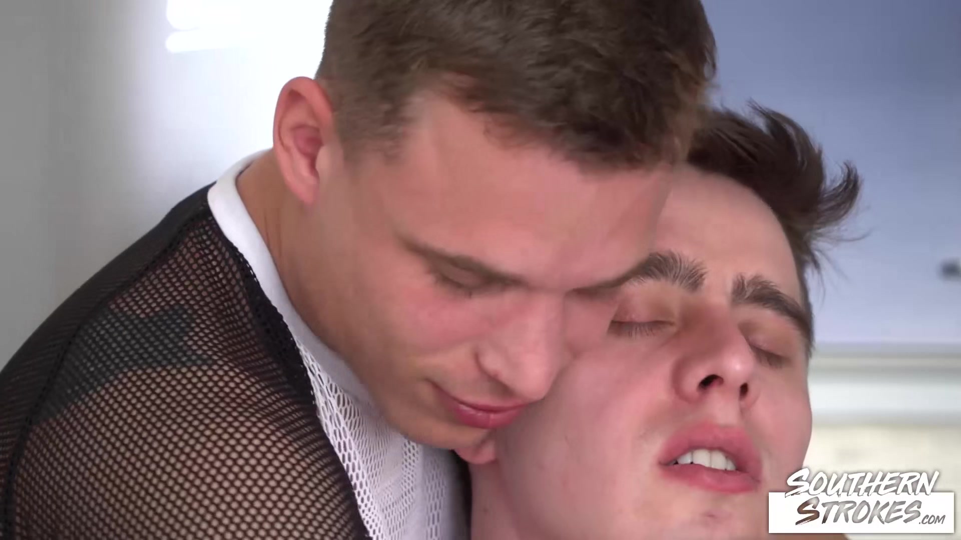 SOUTHERNSTROKES Jock Florian Mraz Seduced By Steven Raider