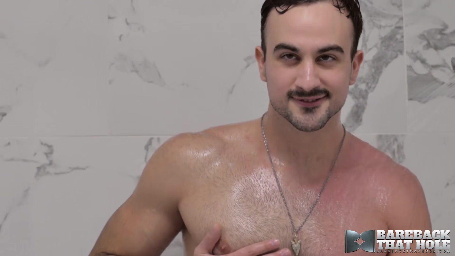 BAREBACKTHATHOLE Hunk Mason Lear Raw Breeds Gay Chip Young