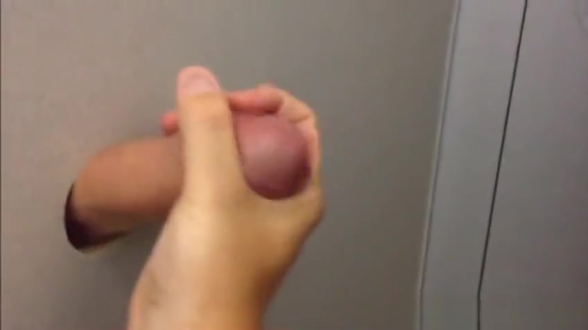 Str8 Sk8tr Dude gets blown at glory hole