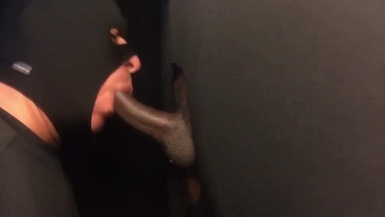 Uncut BBC shoot a big load at glory hole