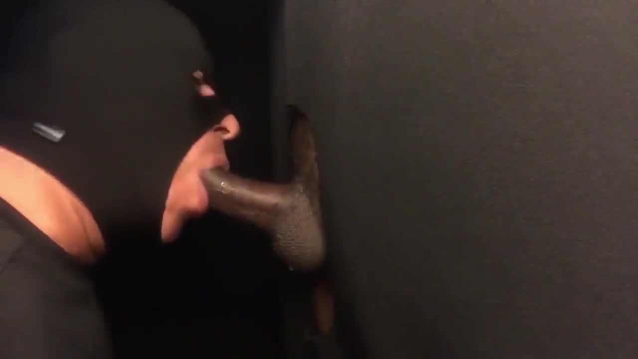 Uncut BBC shoot a big load at glory hole