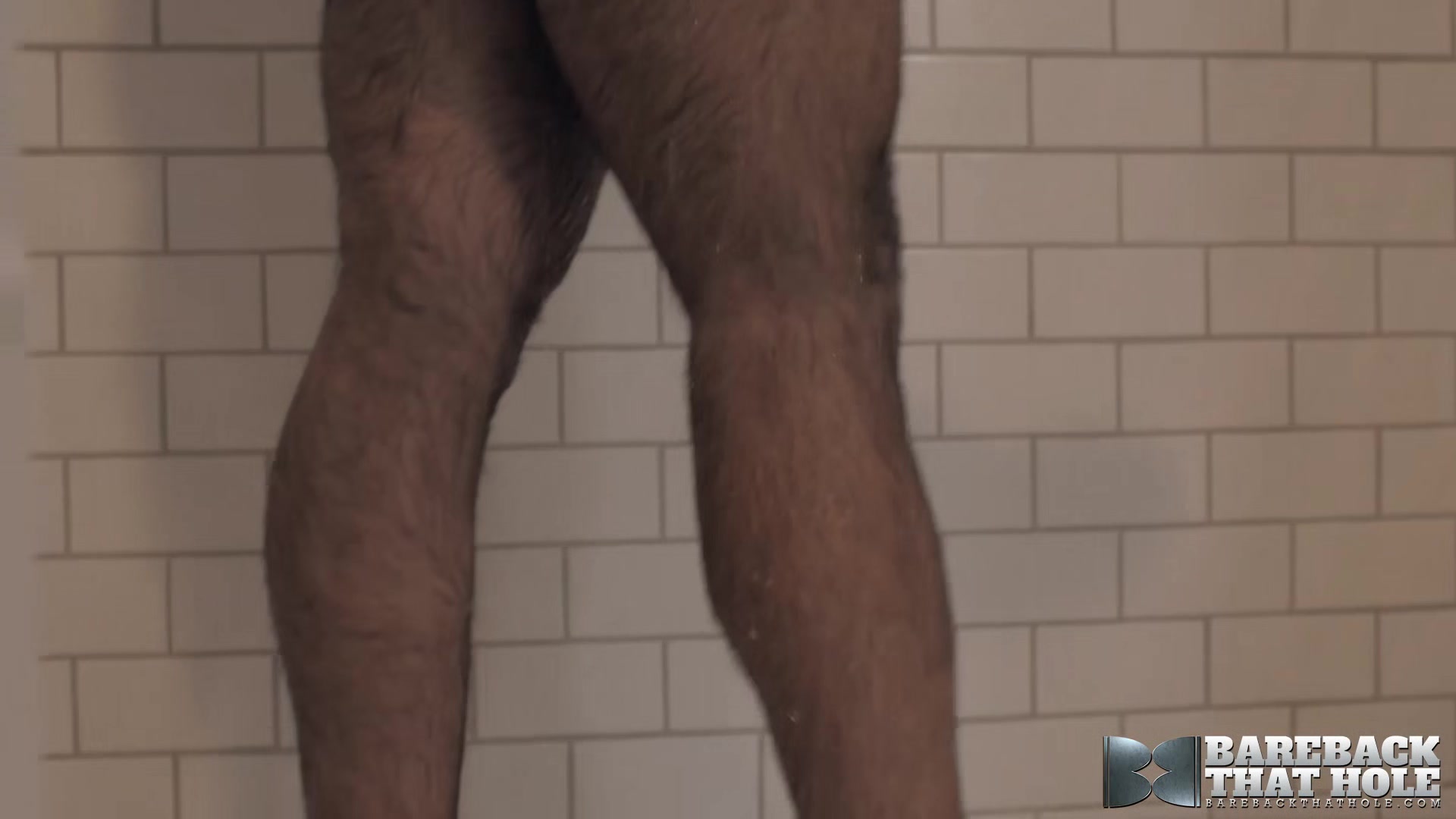 BAREBACKTHATHOLE Hairy Hunk Atlas Grant Masturbates Solo
