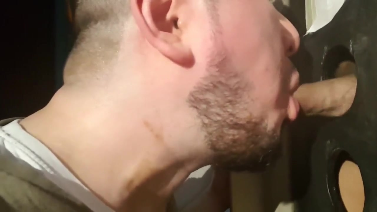 blowjob turkish cut cock 20 years old student 18+ Frankfurt gloryhole