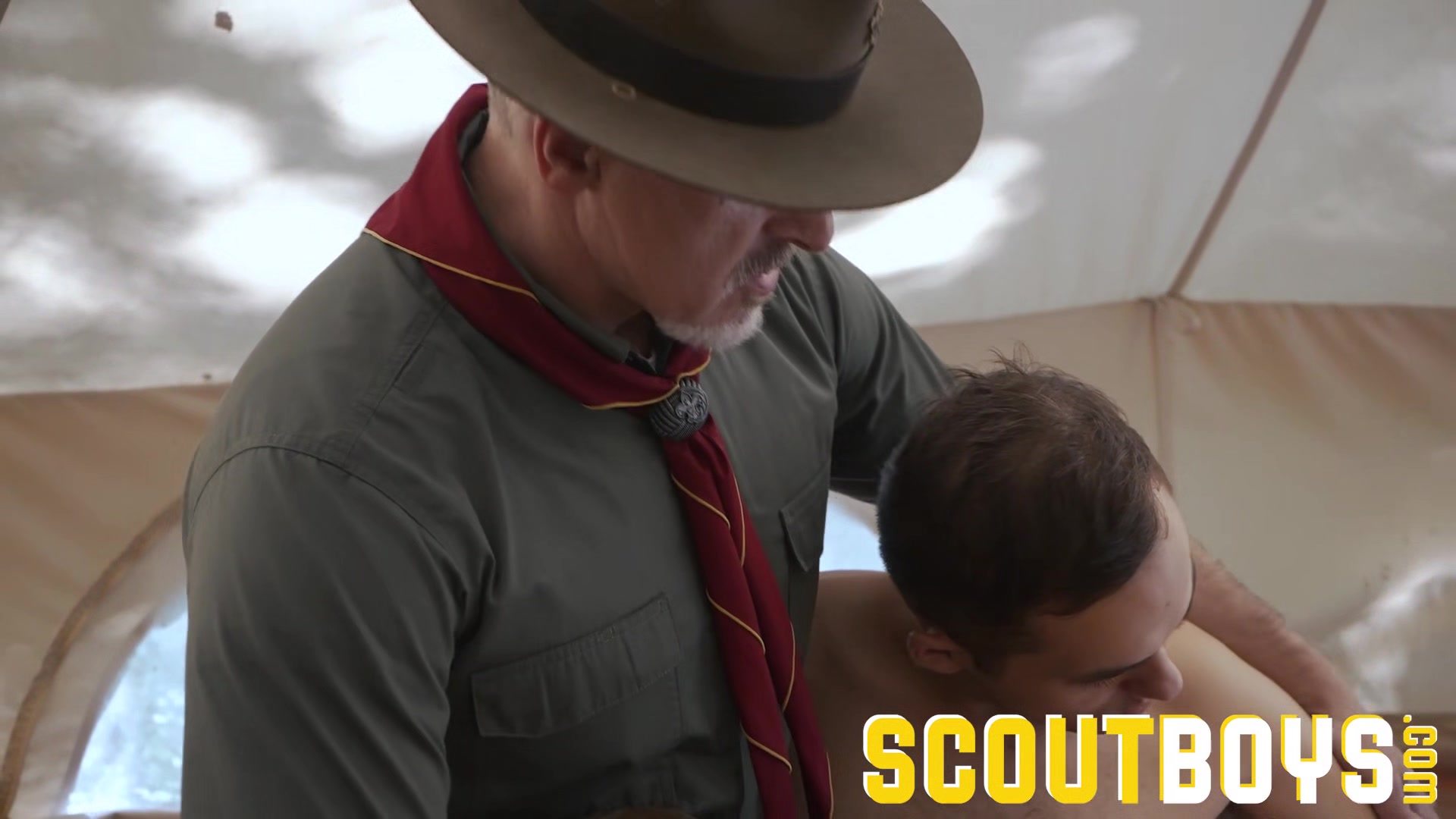 ScoutBoys - hot hung Scoutmaster barebacks *** Boy Scouts in tent