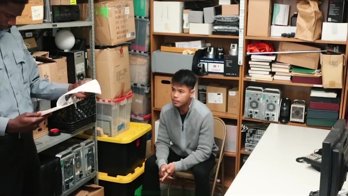 YoungPerps - Black Cock Barebacks Hot Stud