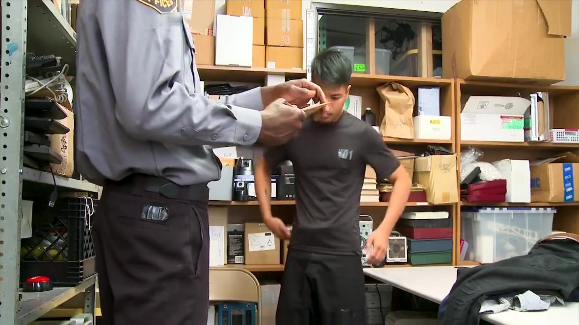 YoungPerps - Black Cock Barebacks Hot Stud