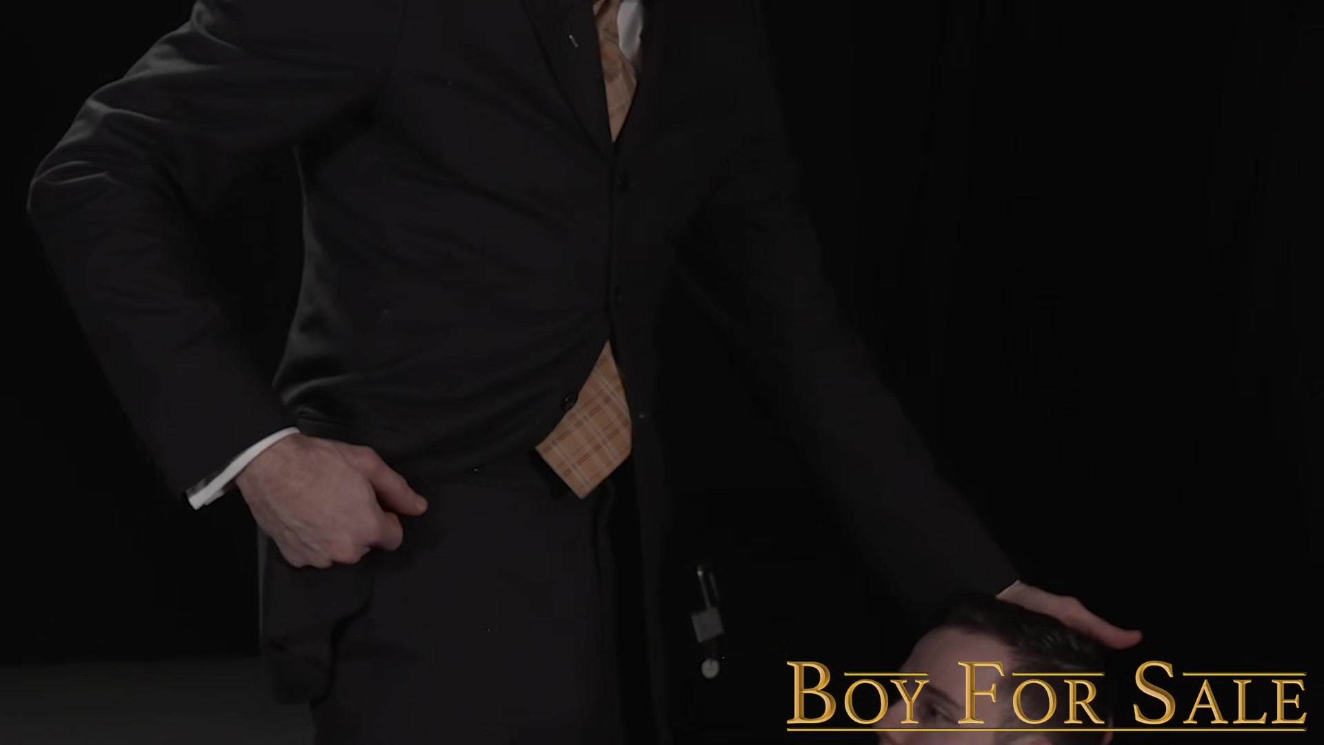 BoyForSale - Hung man mountain Legrand gives masterclass in dominance