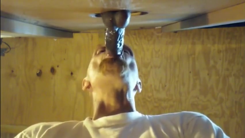 GloryHole BJ Splashes Out