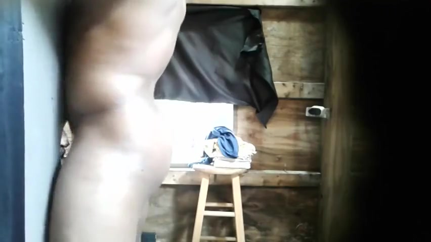 GloryHole BJ Splashes Out